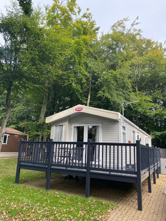 Вилла 16 Leaf Lane Country Retreat Newton on the Moor Экстерьер фото